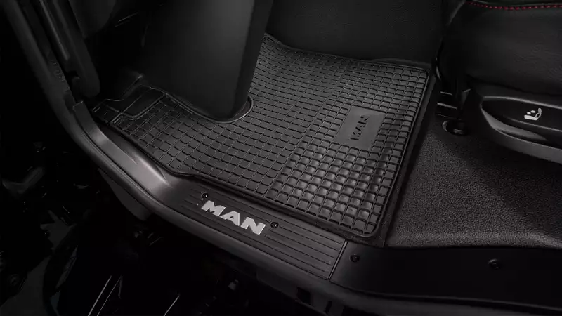 Robust rubber floor mats