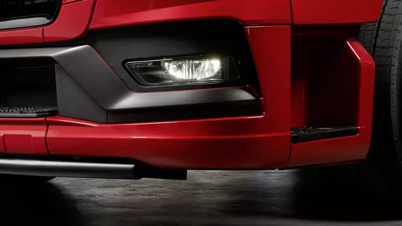 Bumper in carbon look